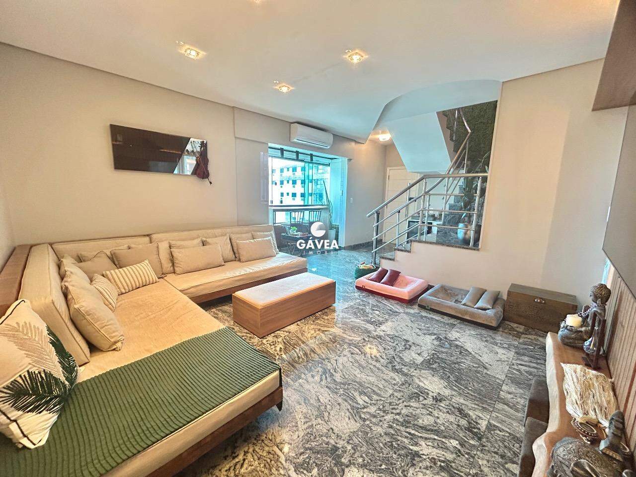 Cobertura à venda no Aparecida: 