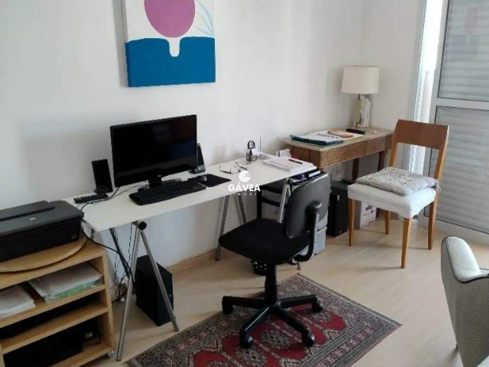 Apartamento à venda no Canto do Forte: 