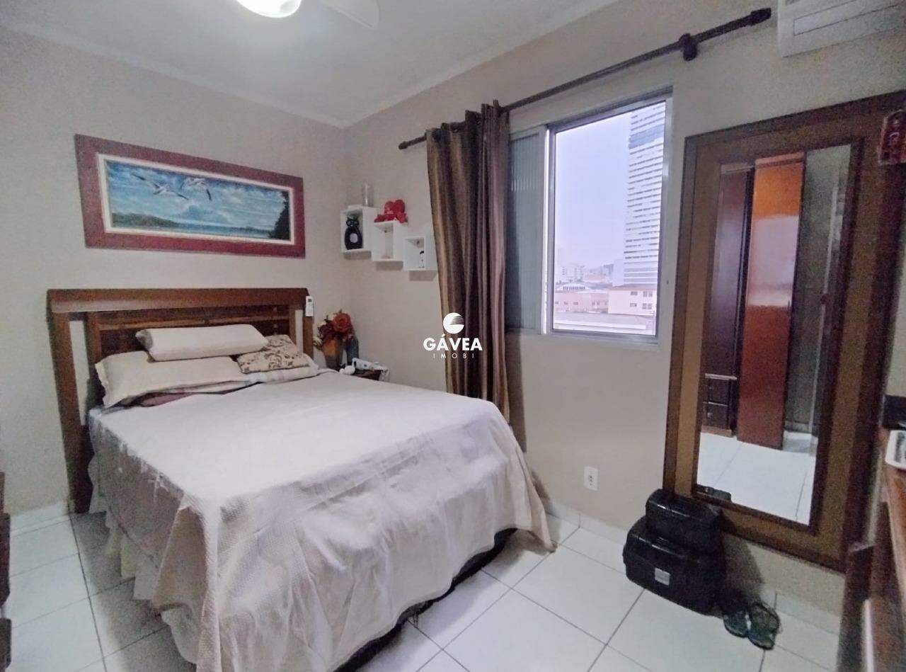 Apartamento à venda no Catiapoa: 