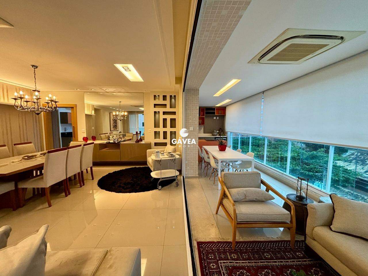 Apartamento à venda no Embaré: 