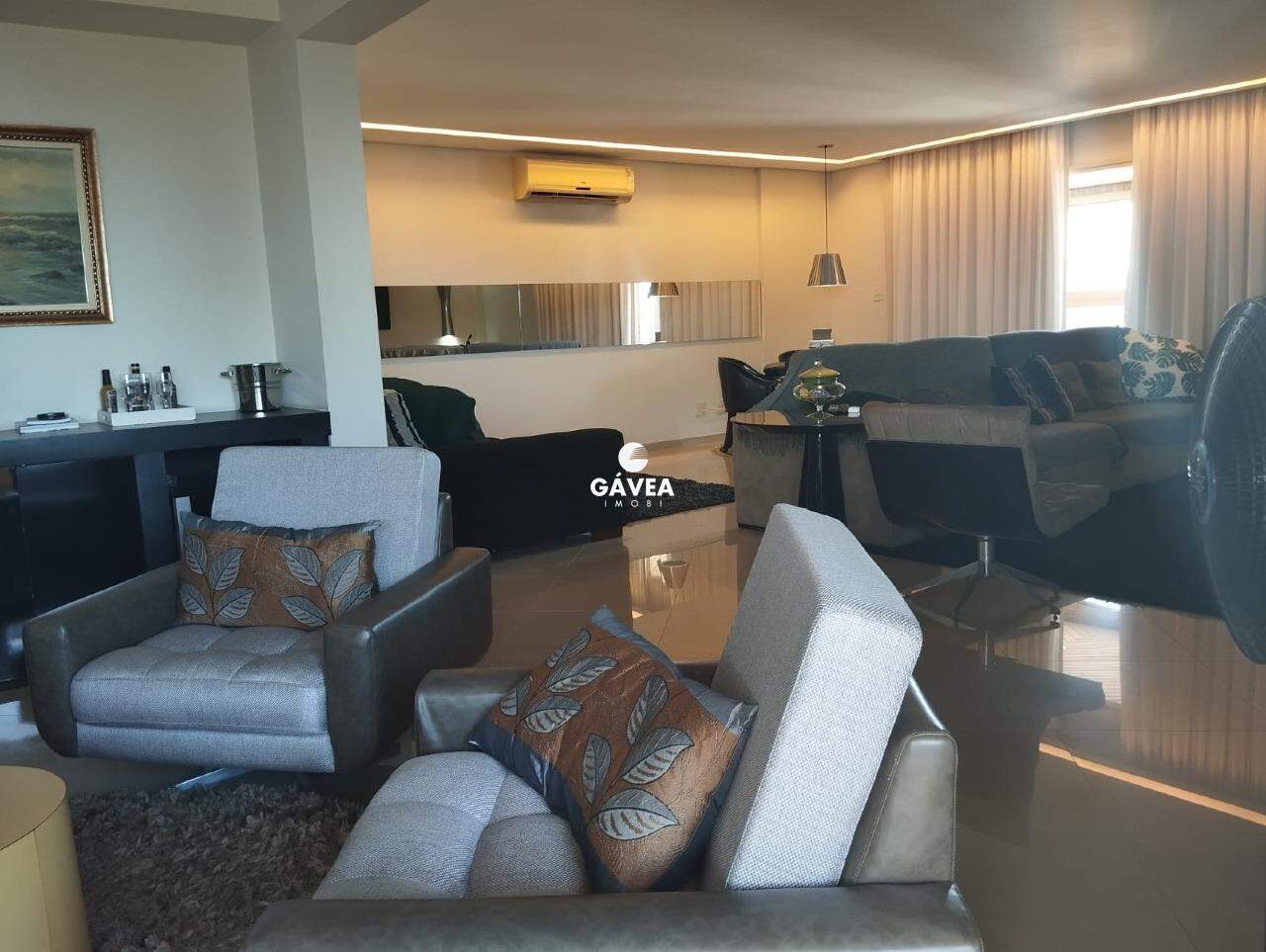 Apartamento para aluguel no Embaré: 