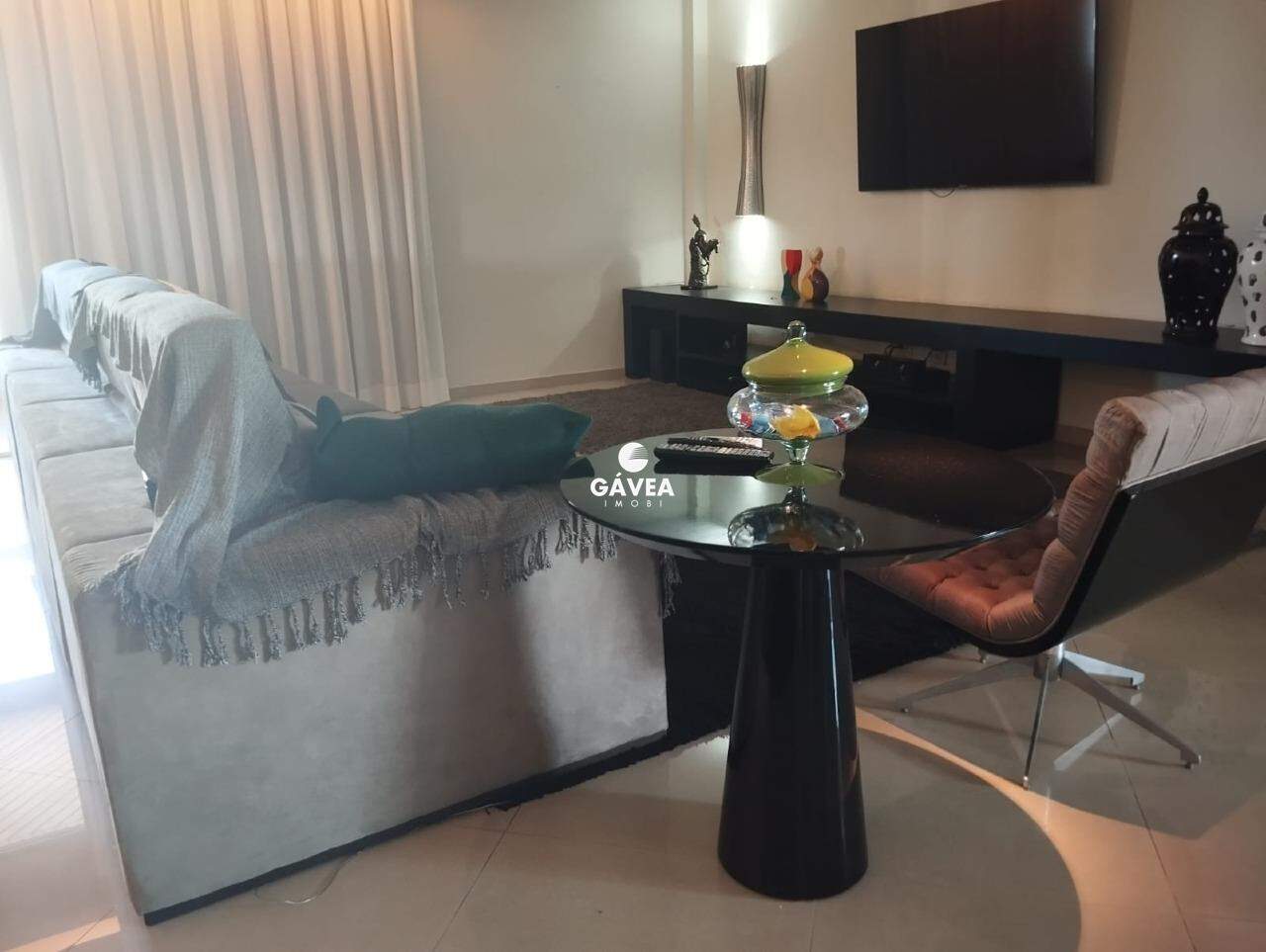 Apartamento para aluguel no Embaré: 