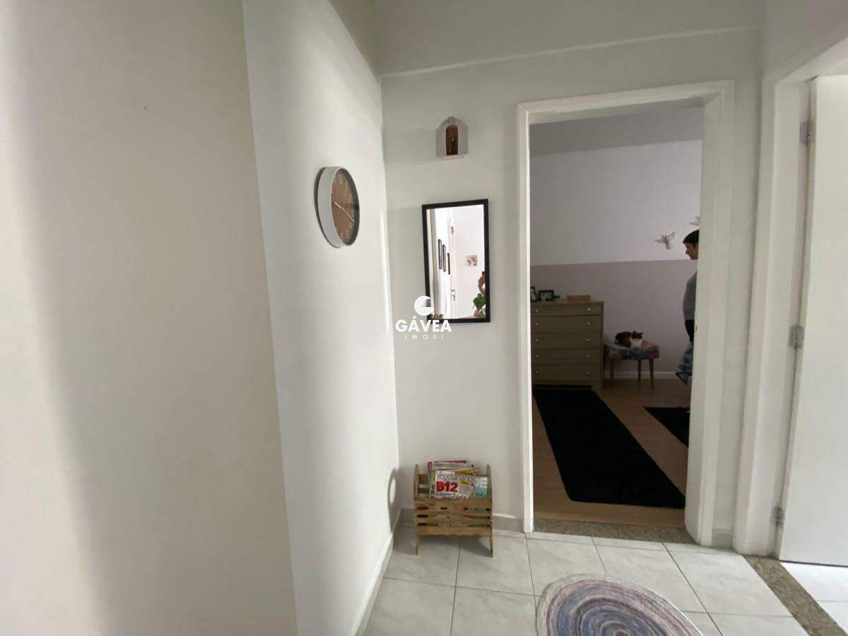 Apartamento à venda no Embaré: 