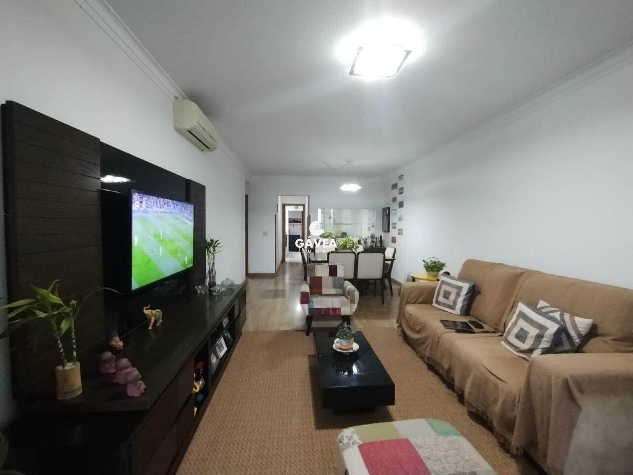 Apartamento à venda no Ponta da Praia: 