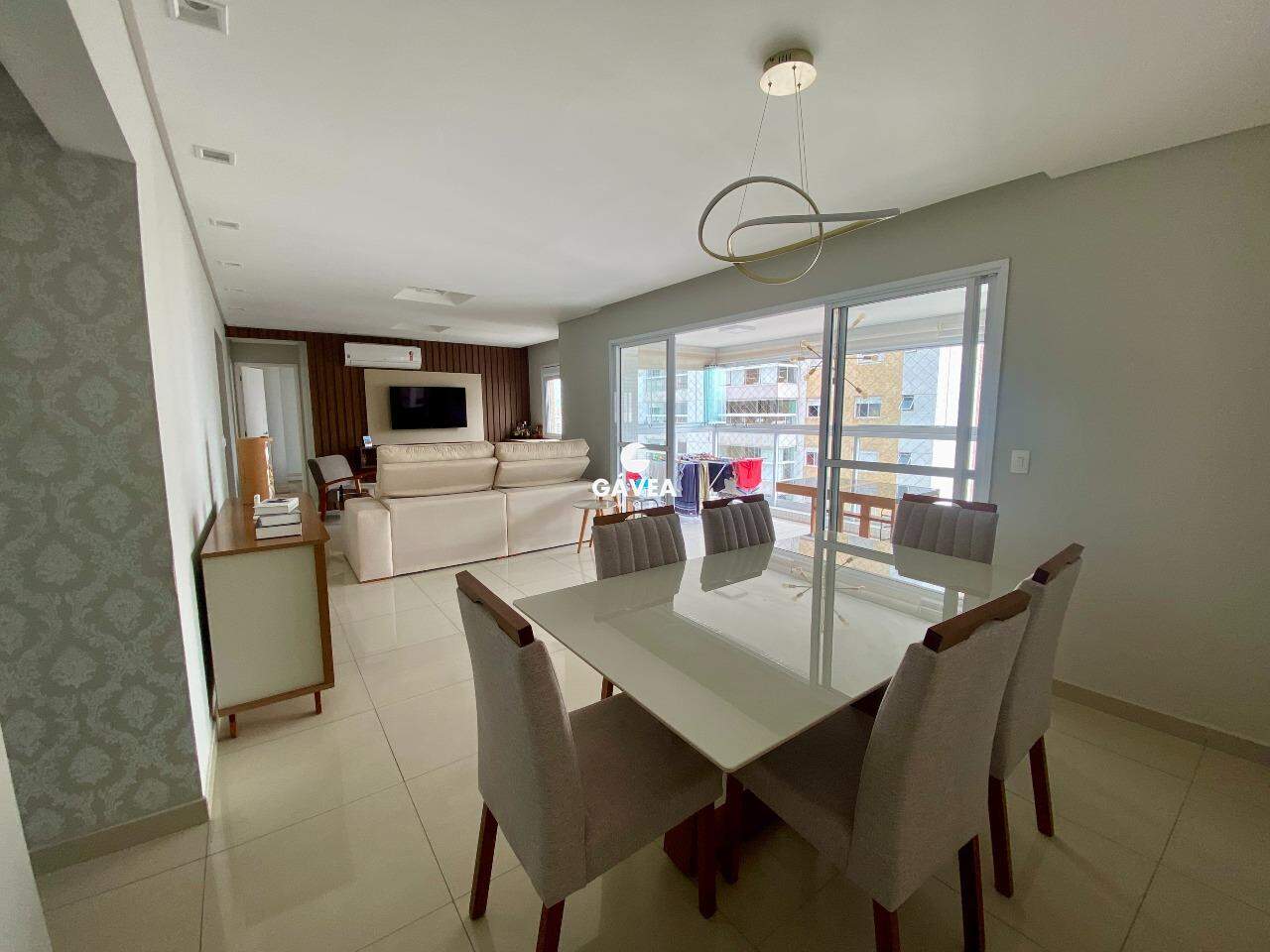 Apartamento à venda no Ponta da Praia: 