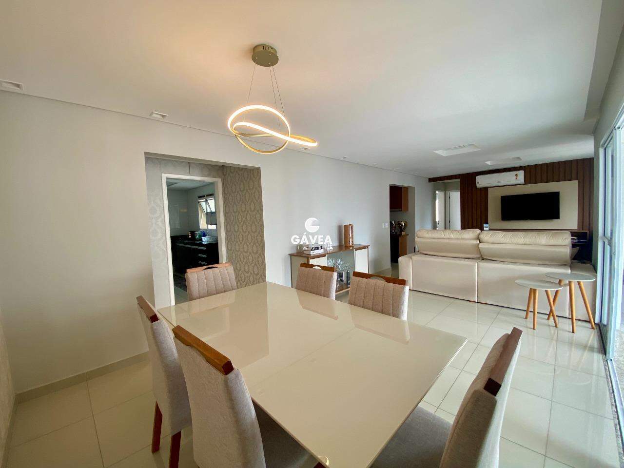 Apartamento à venda no Ponta da Praia: Sala Jantar