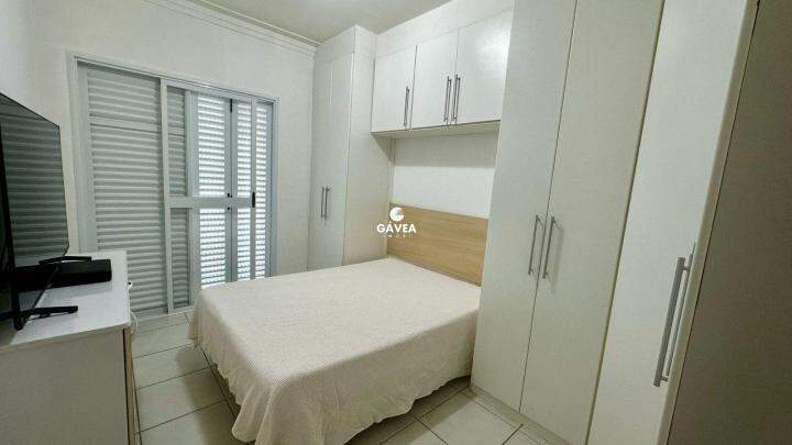 Apartamento à venda no Embaré: 