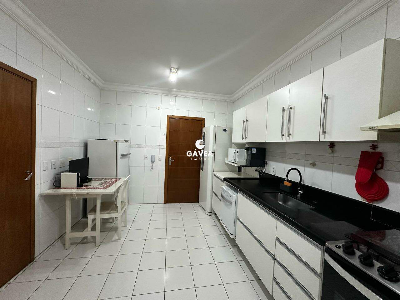 Apartamento à venda no Embaré: 