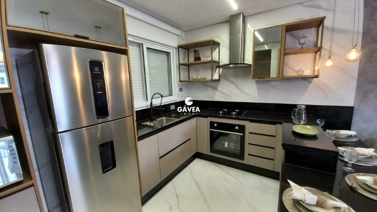 Casa à venda no Guilhermina: 