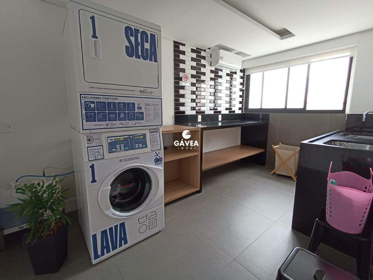 Apartamento à venda no Ponta da Praia: 