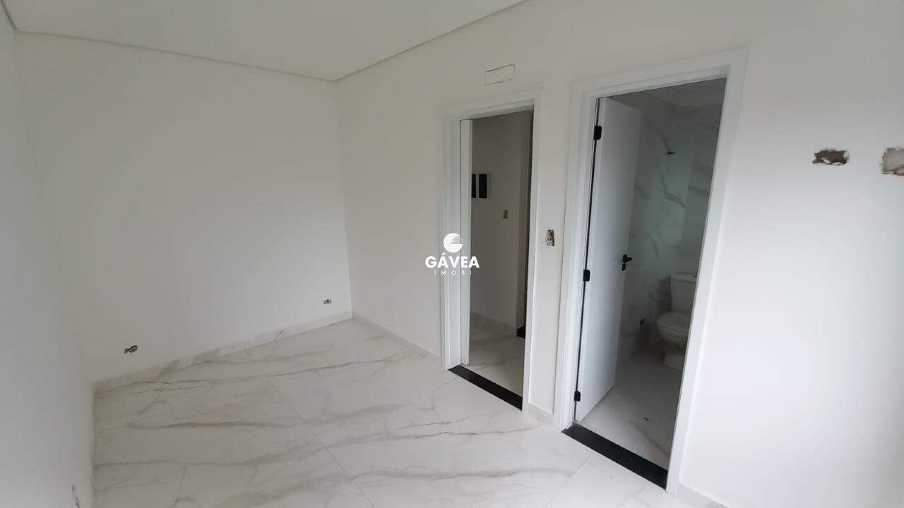 Casa à venda no Guilhermina: 