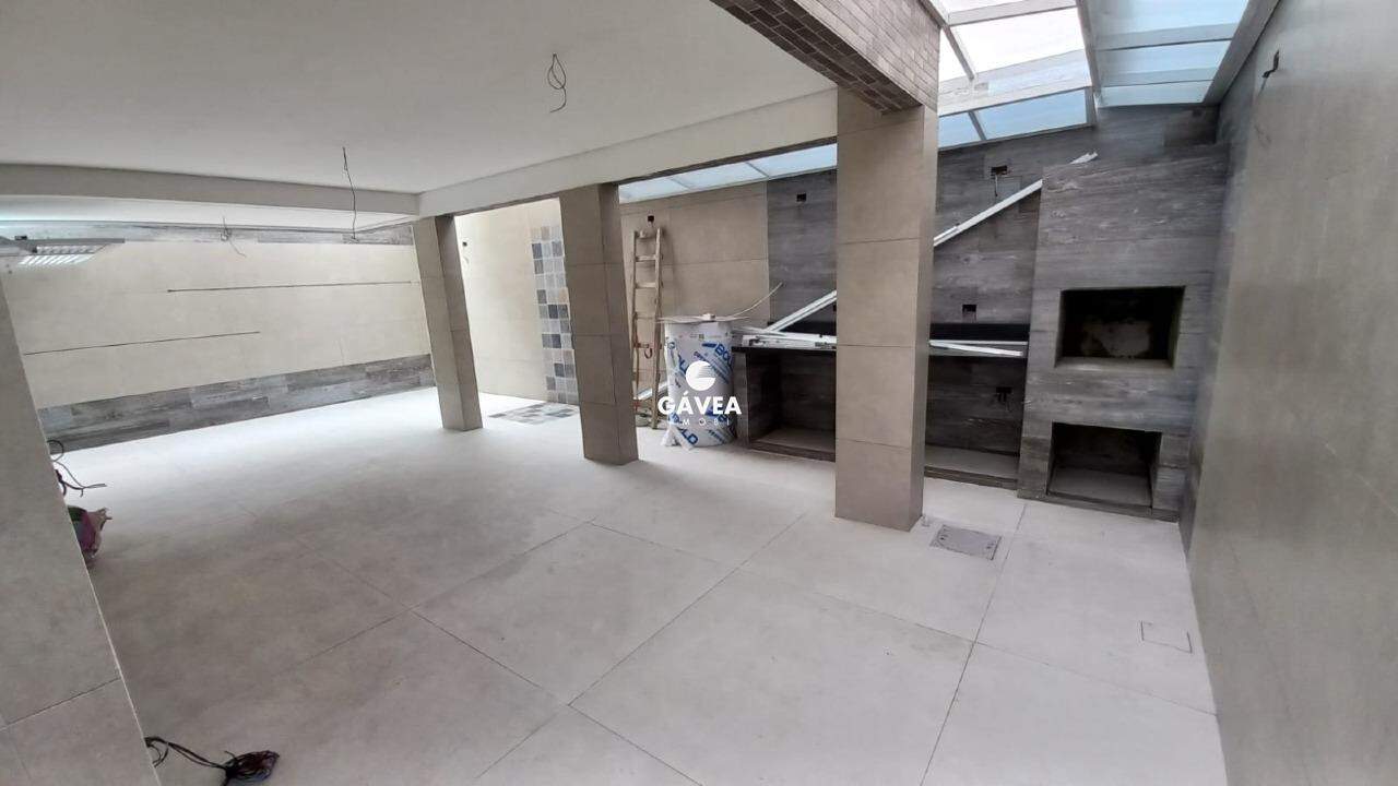 Casa à venda no Guilhermina: 