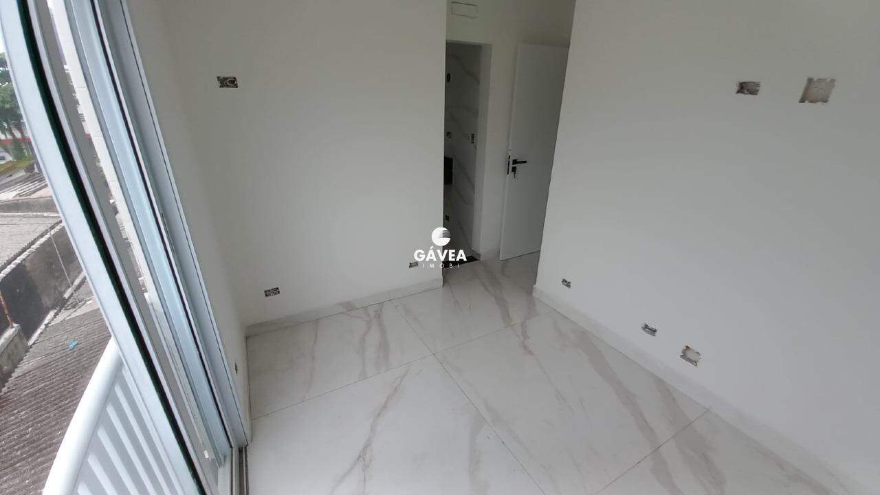 Casa à venda no Guilhermina: 