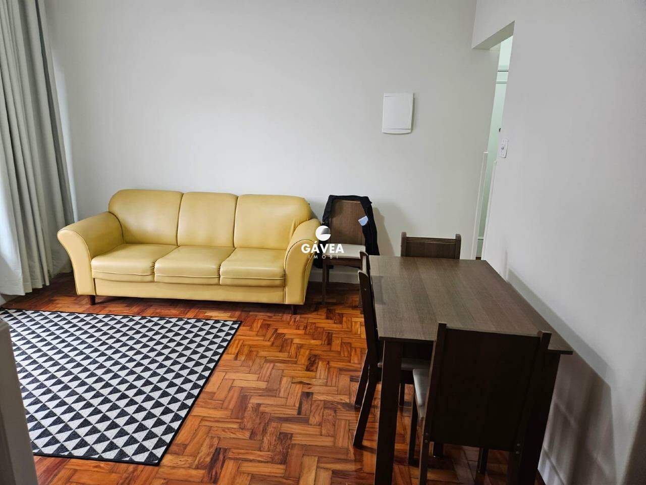 Apartamento à venda no Gonzaga: 