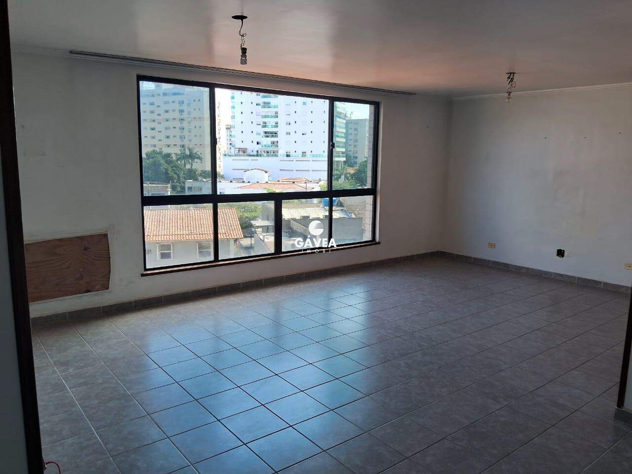 Apartamento à venda no Ponta da Praia: 