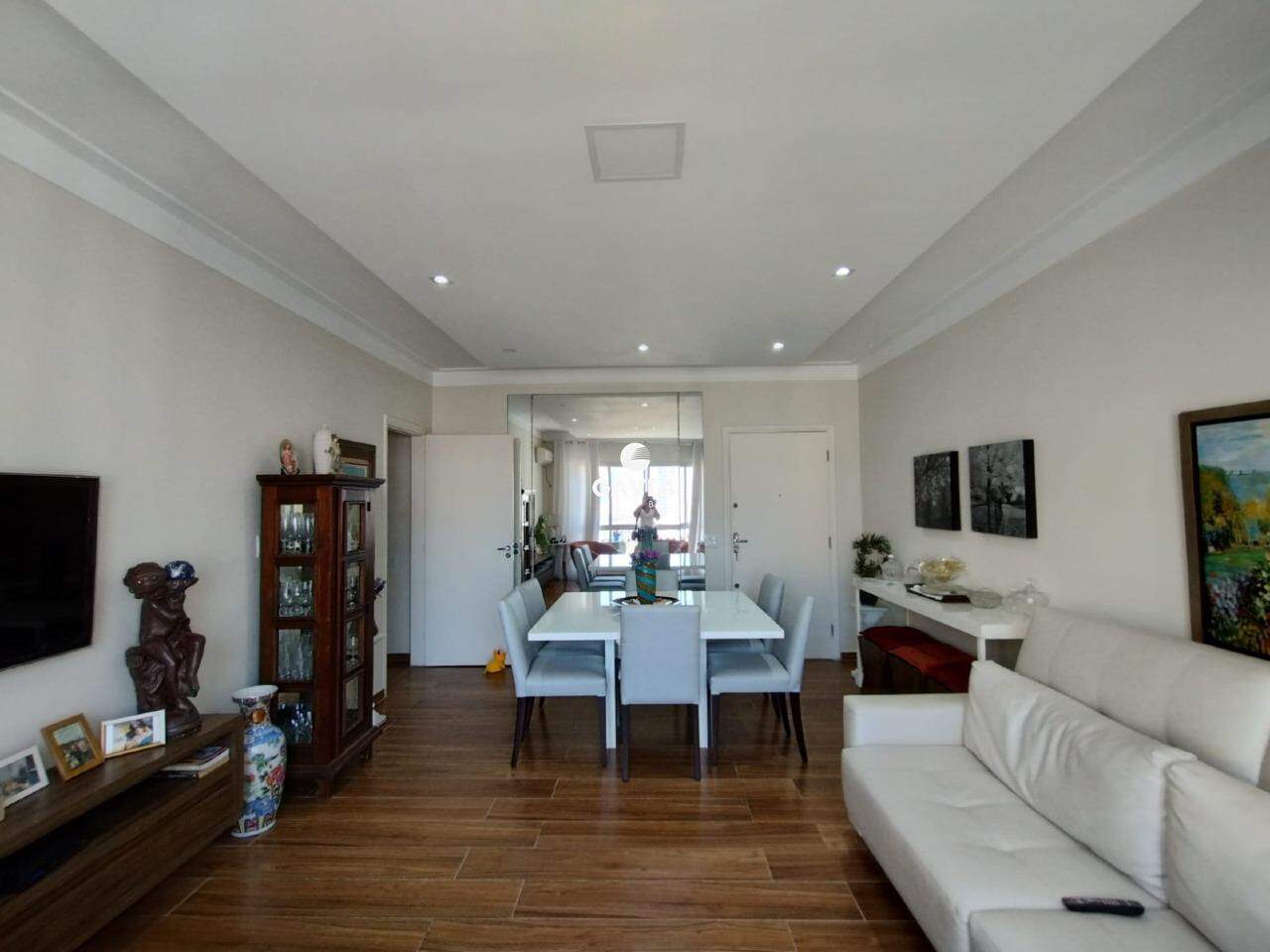 Apartamento à venda no Ponta da Praia: 