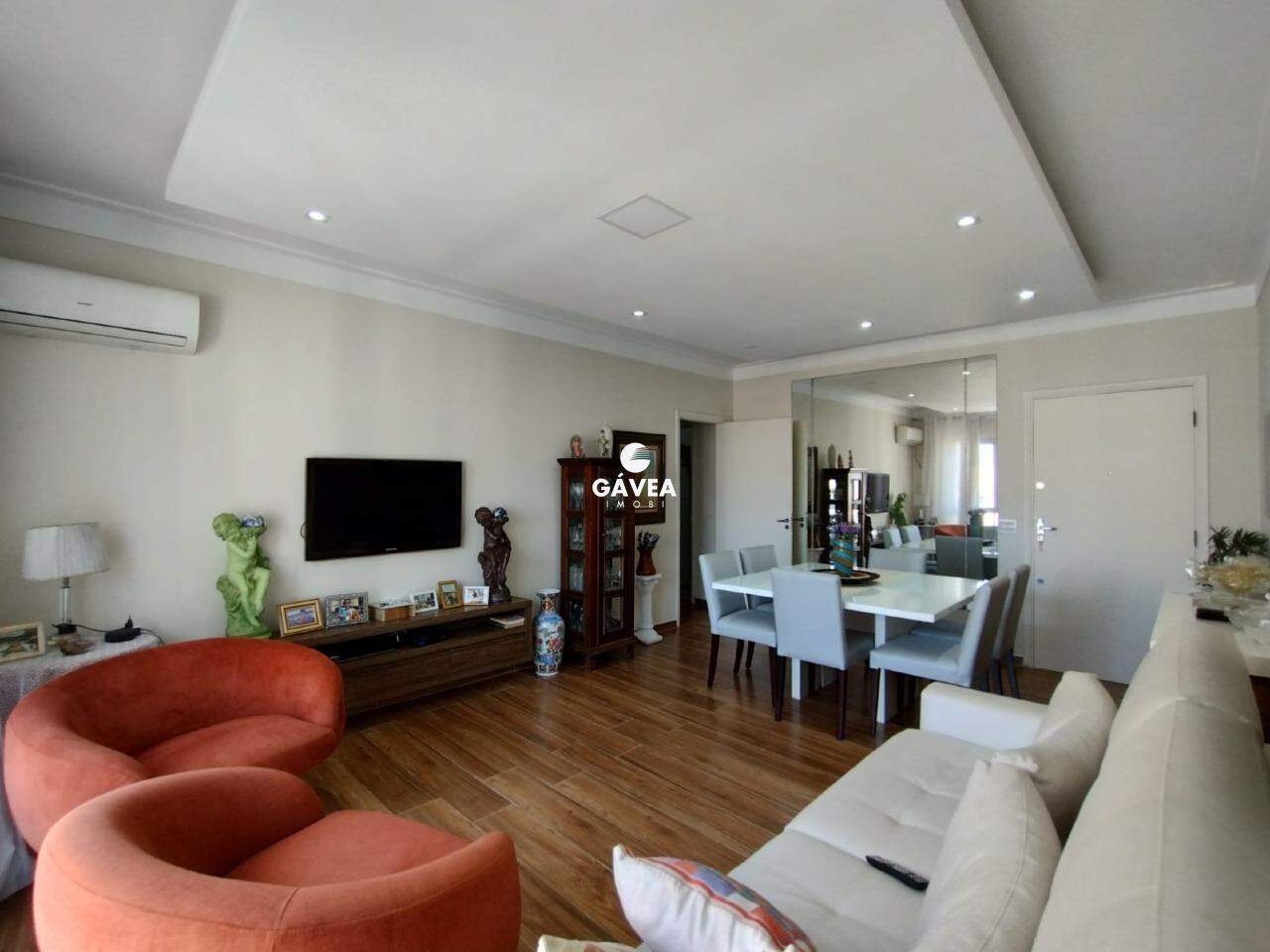 Apartamento à venda no Ponta da Praia: 