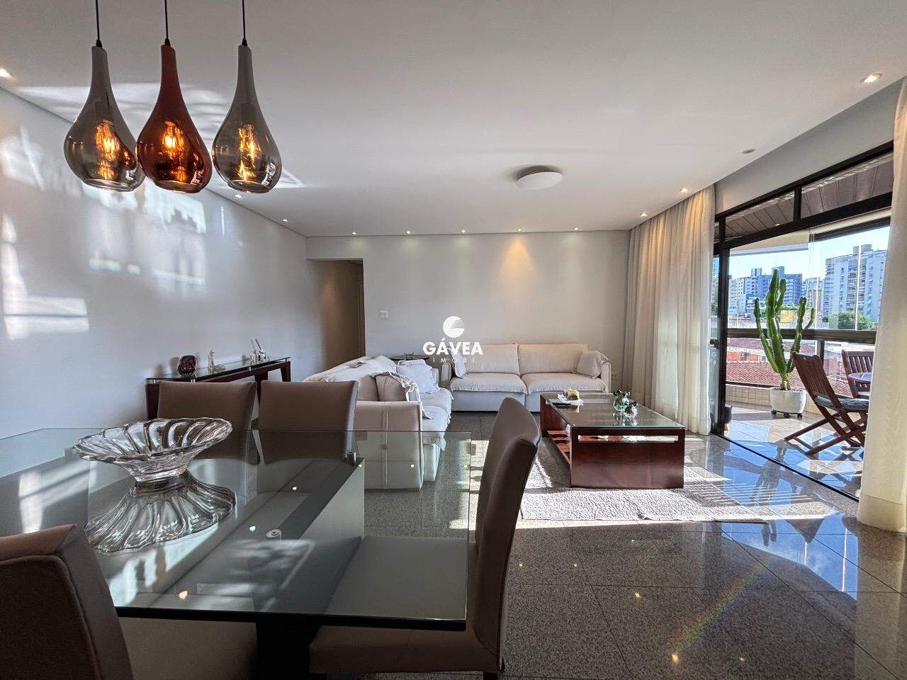 Apartamento à venda no Ponta da Praia: 