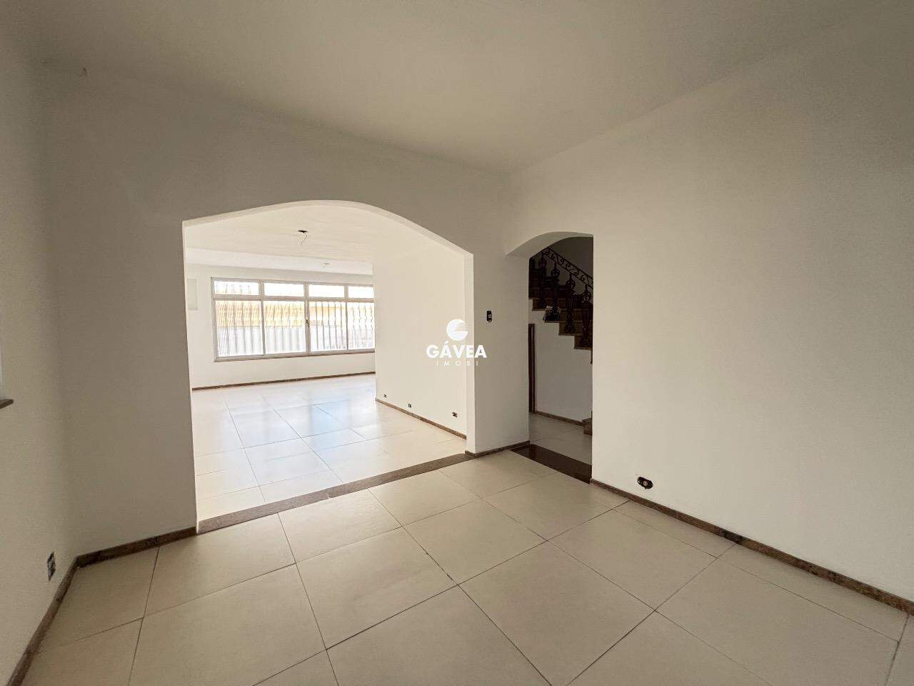 Casa para aluguel no Ponta da Praia: 