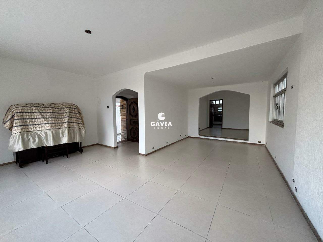 Casa para aluguel no Ponta da Praia: 