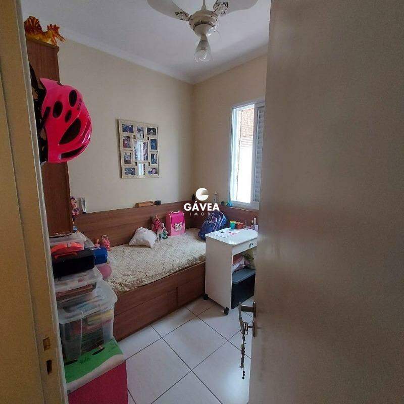 Casa à venda no Embaré: 