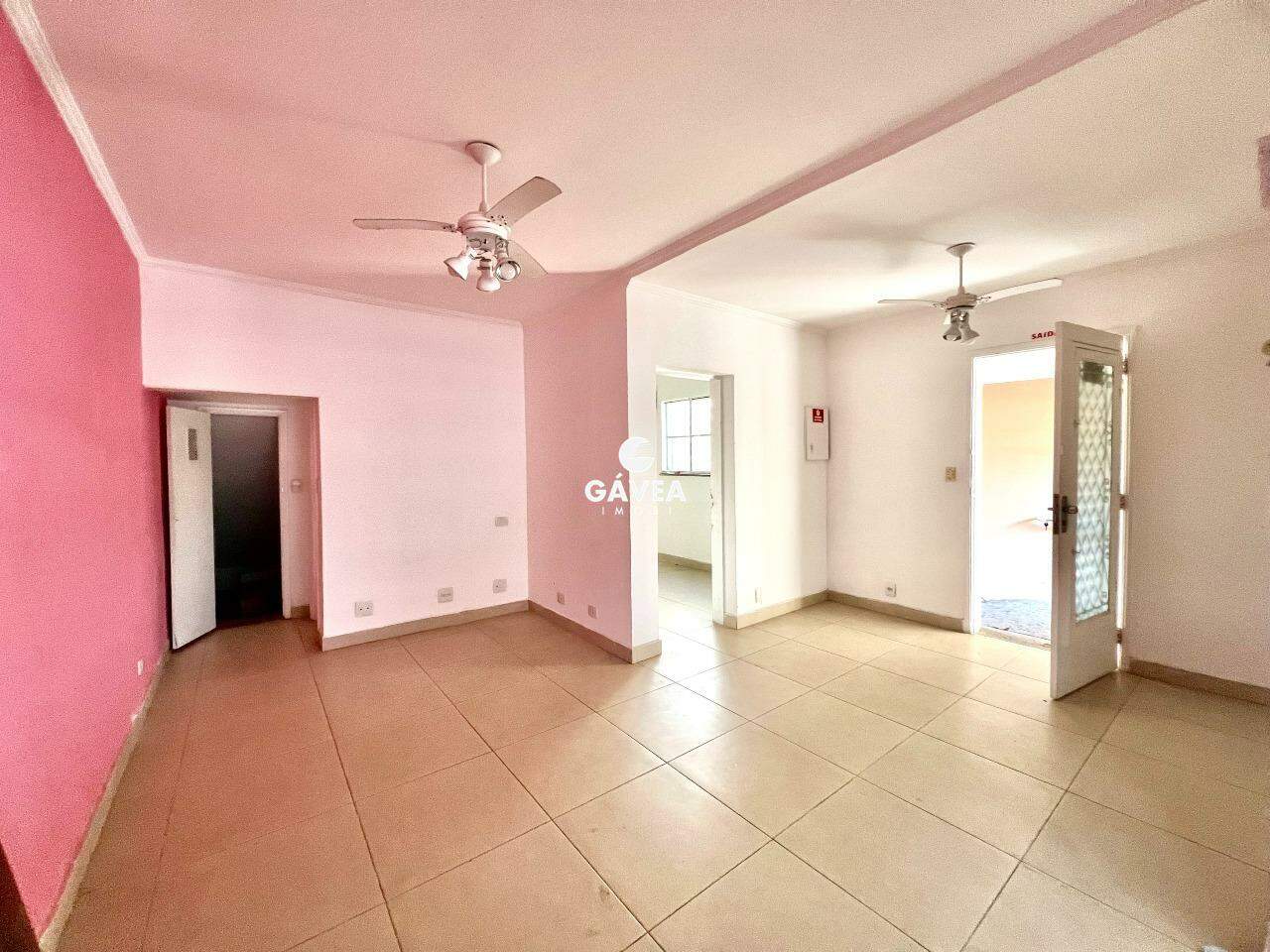 Casa à venda no Boqueirão: 