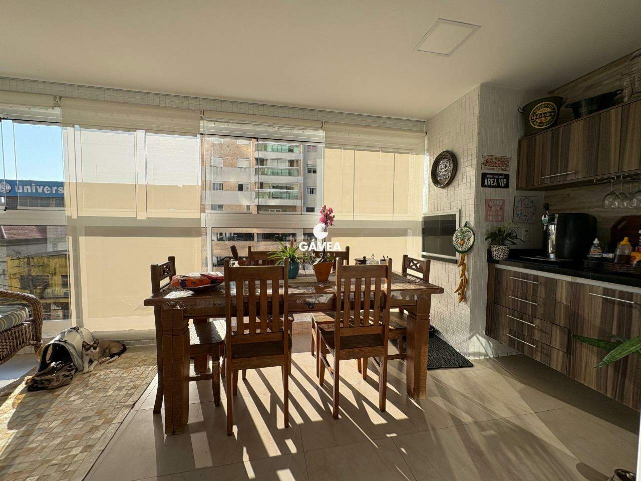 Apartamento à venda no Ponta da Praia: 