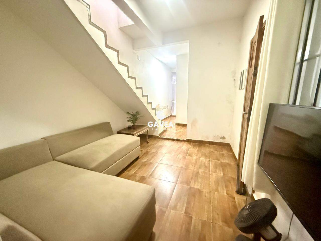 Sobrado à venda no Catiapoa: 