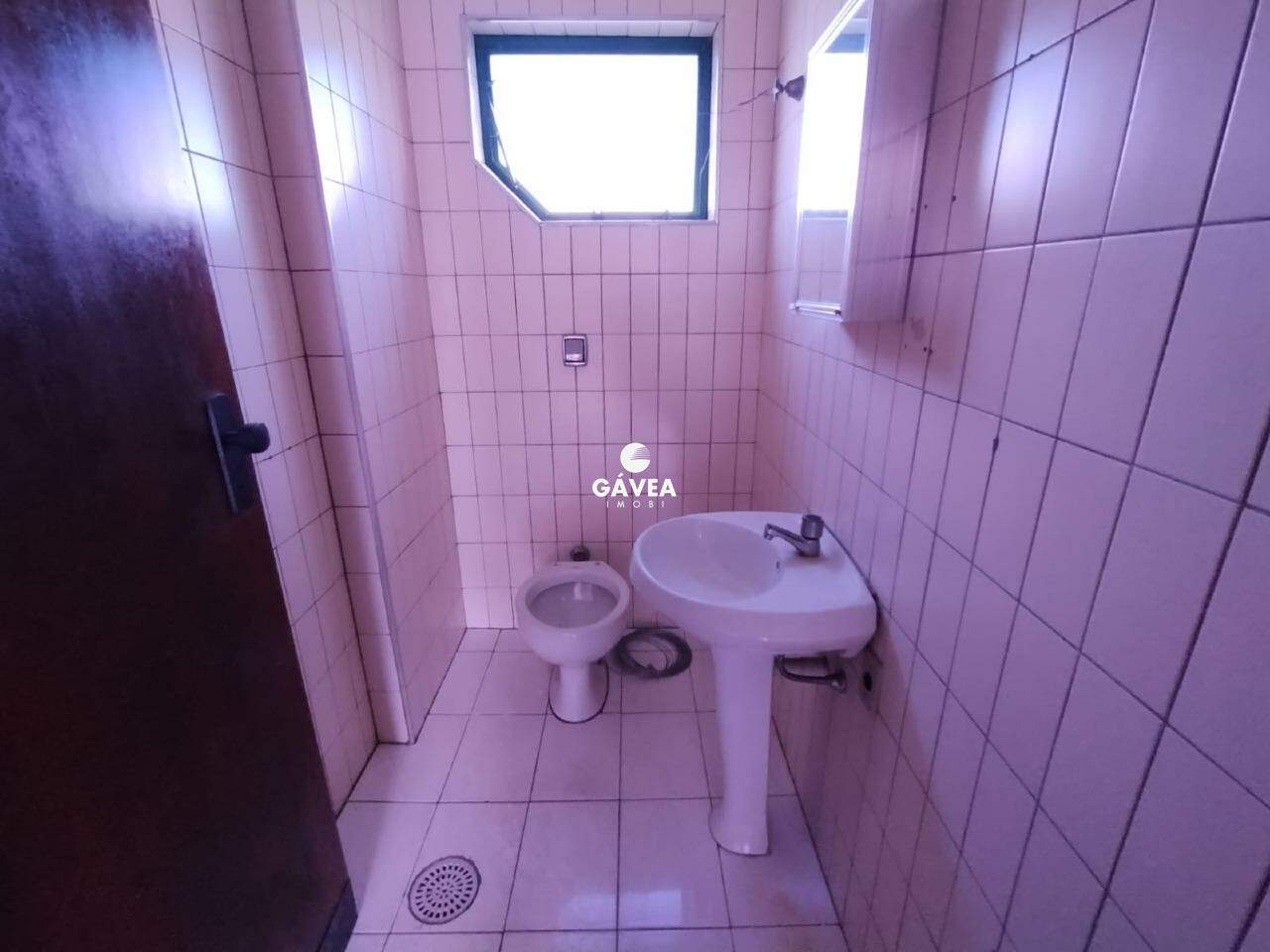 Conjunto Comercial/sala para aluguel no Vila Mathias: 