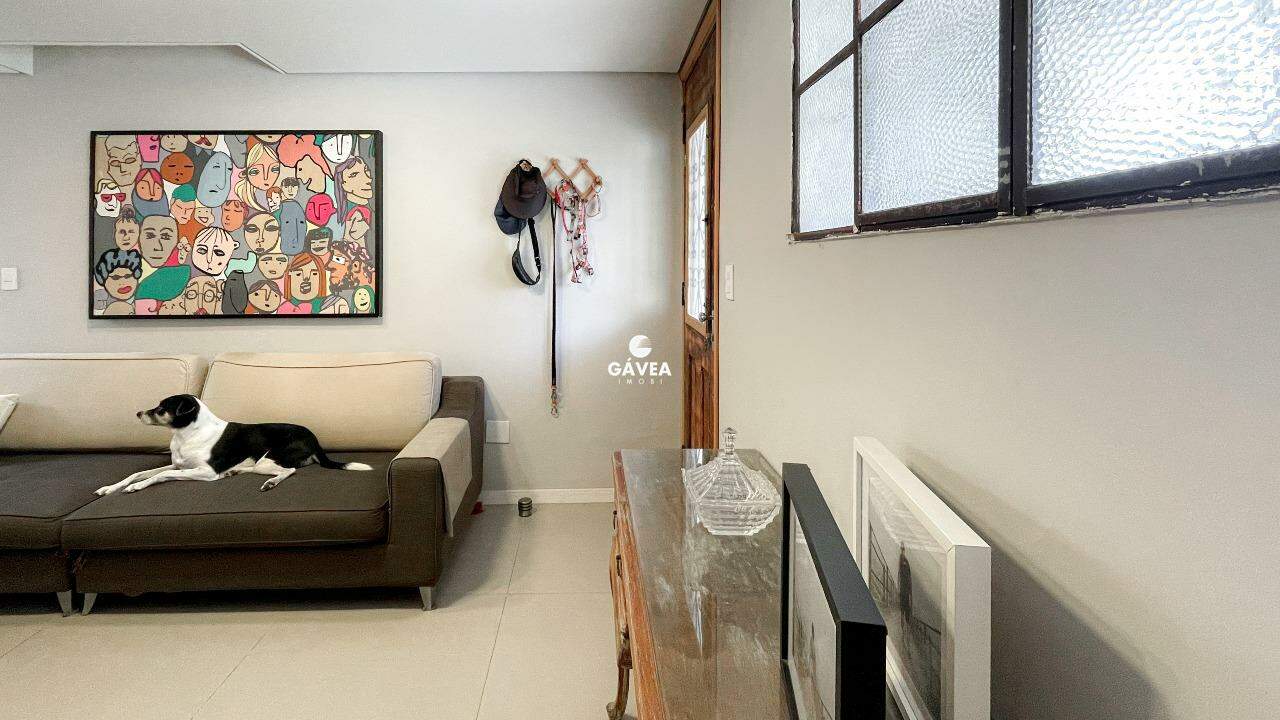 Sobrado à venda no José Menino: 