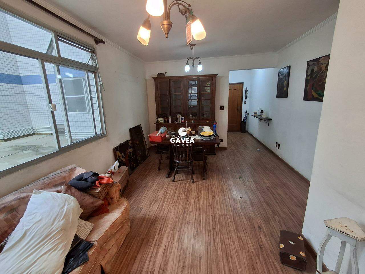 Apartamento à venda no Embaré: 