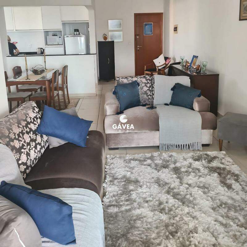 Apartamento à venda no Guilhermina: 