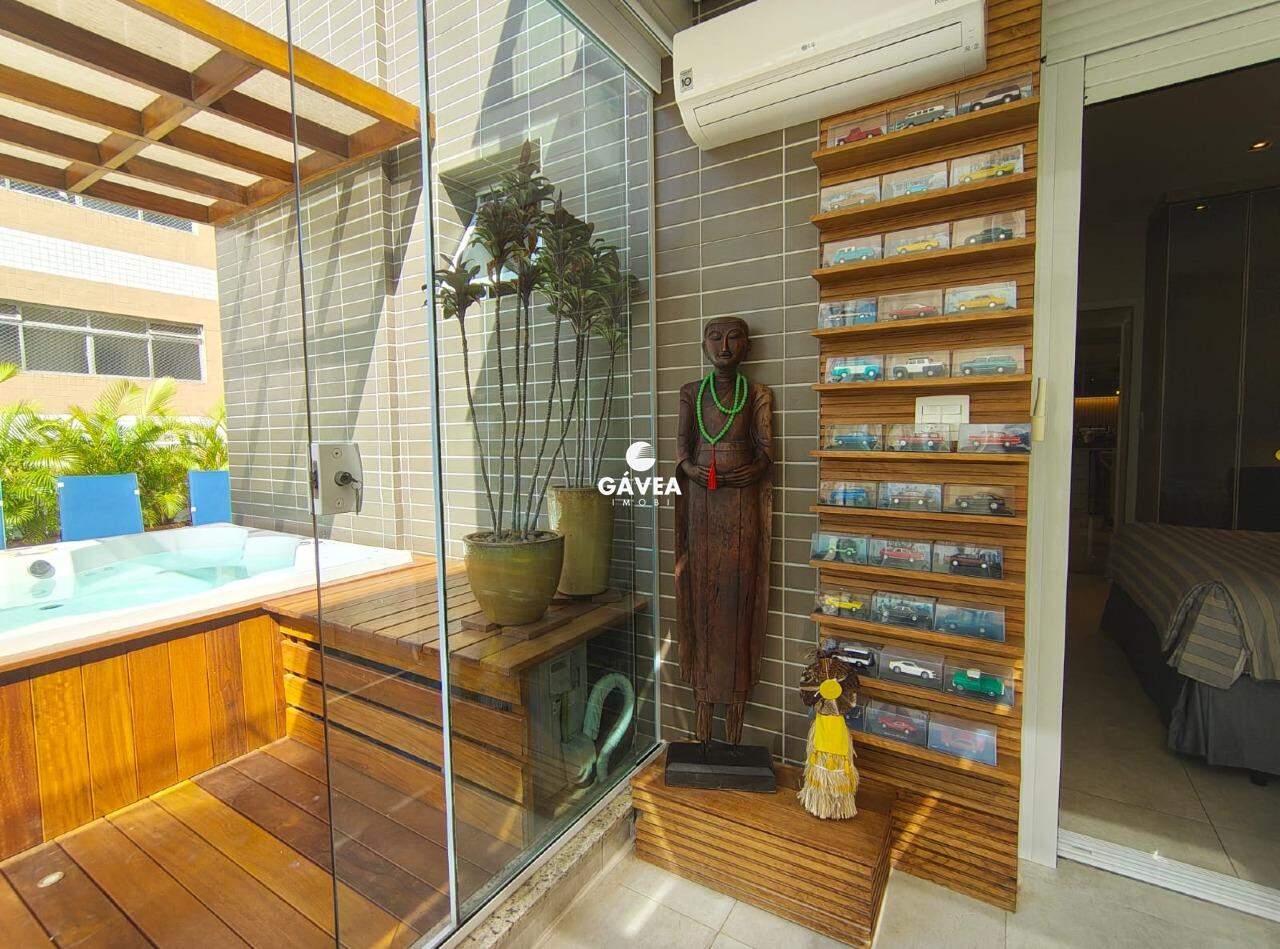 Apartamento à venda no Embaré: 