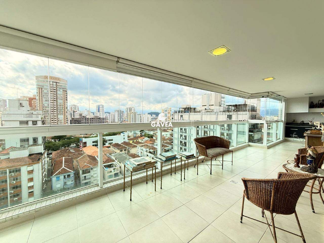 Apartamento à venda no Embaré: 