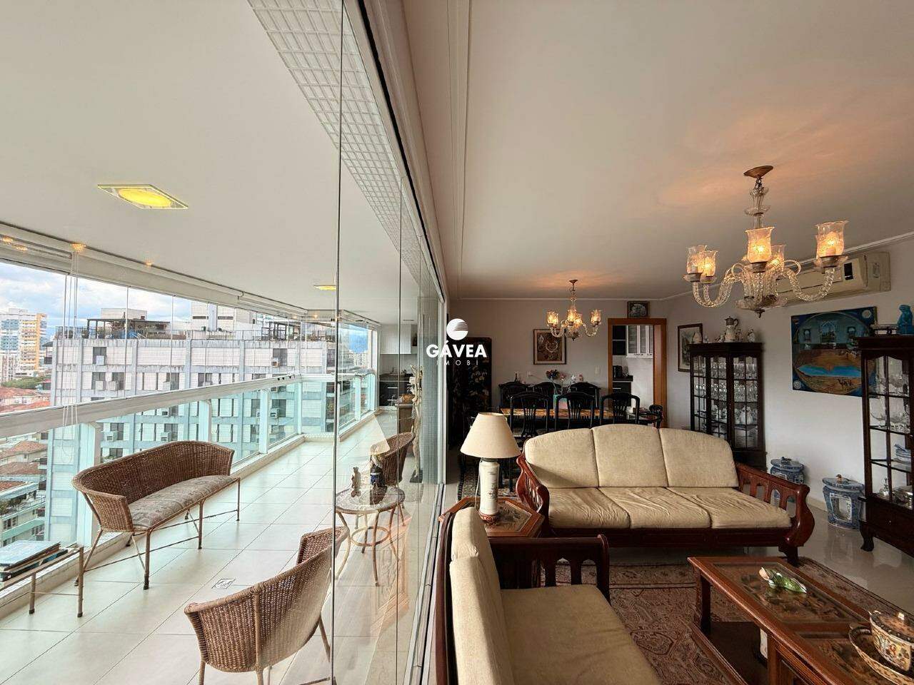 Apartamento à venda no Embaré: 