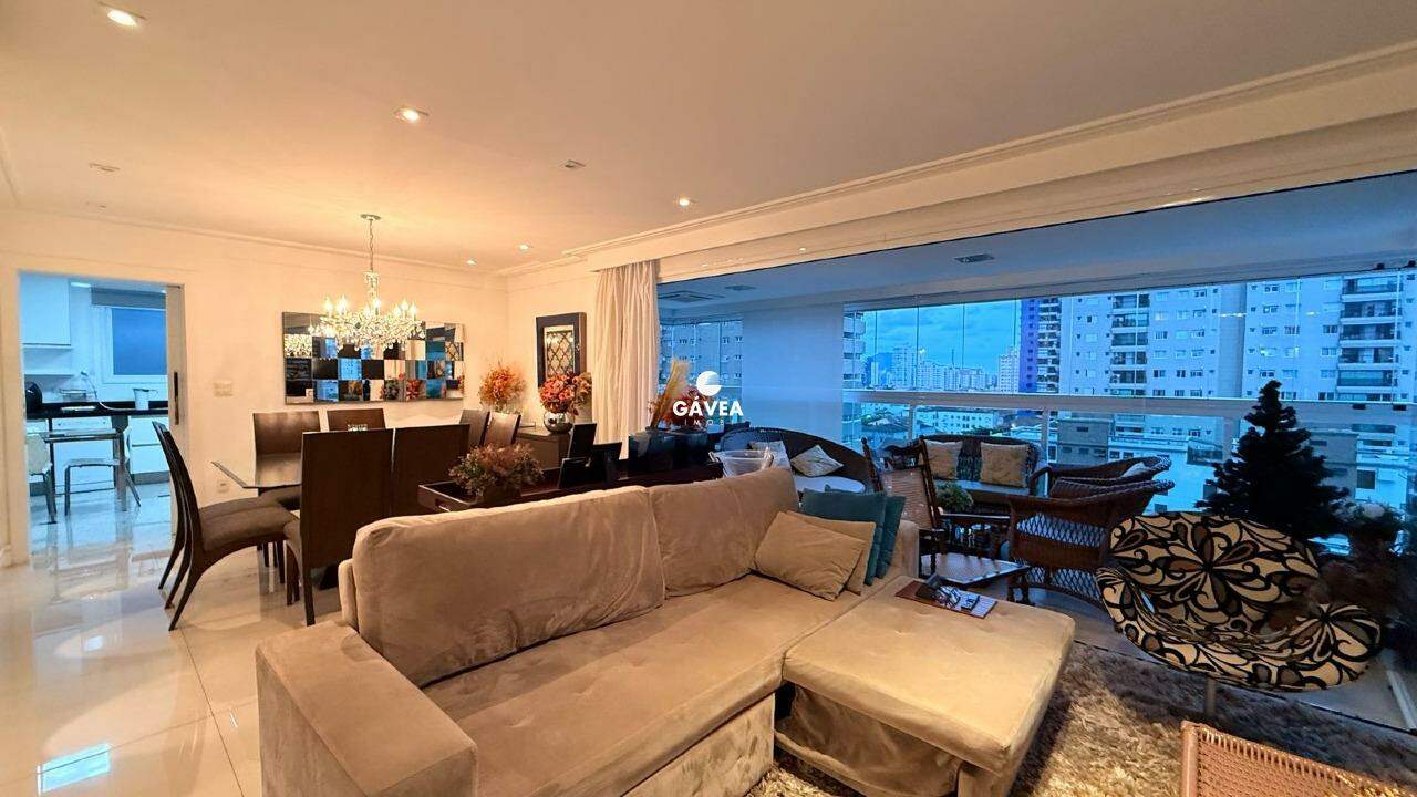 Apartamento à venda no Embaré: 