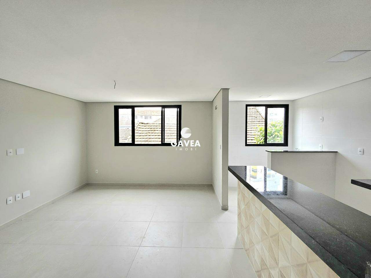 Sobrado à venda no Campo Grande: Sala \ cozinha 