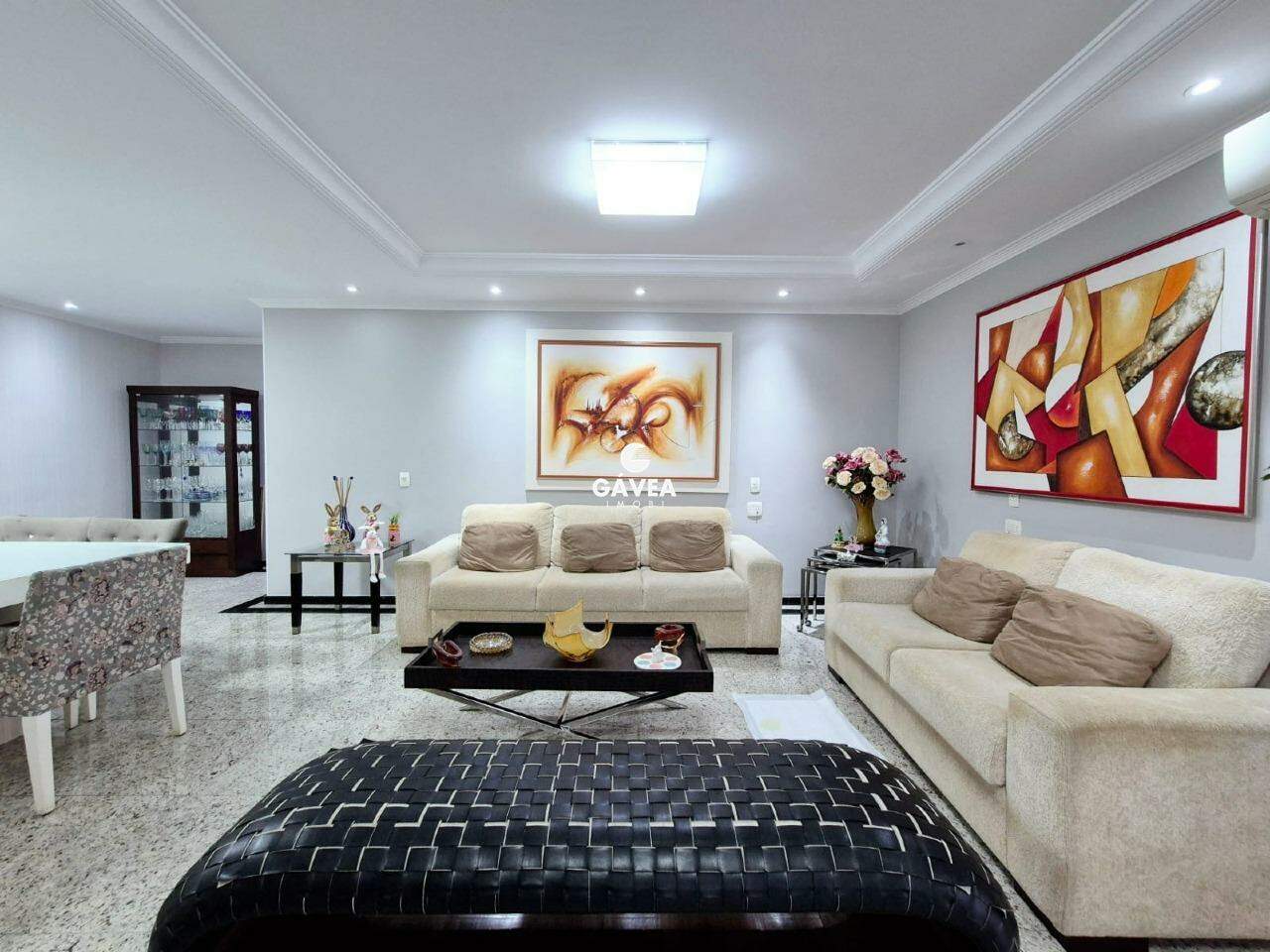 Apartamento à venda no Embaré: 