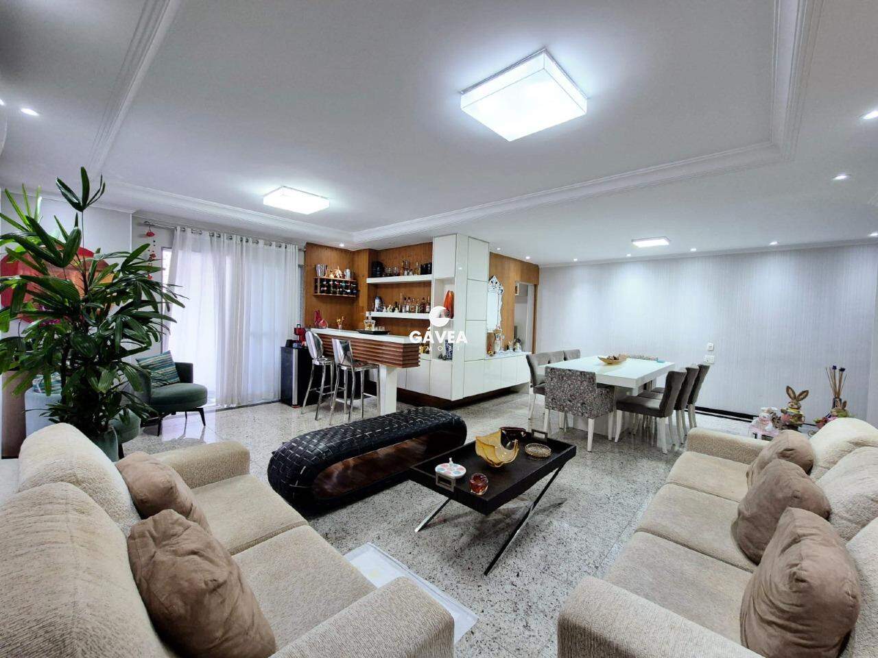 Apartamento à venda no Embaré: 