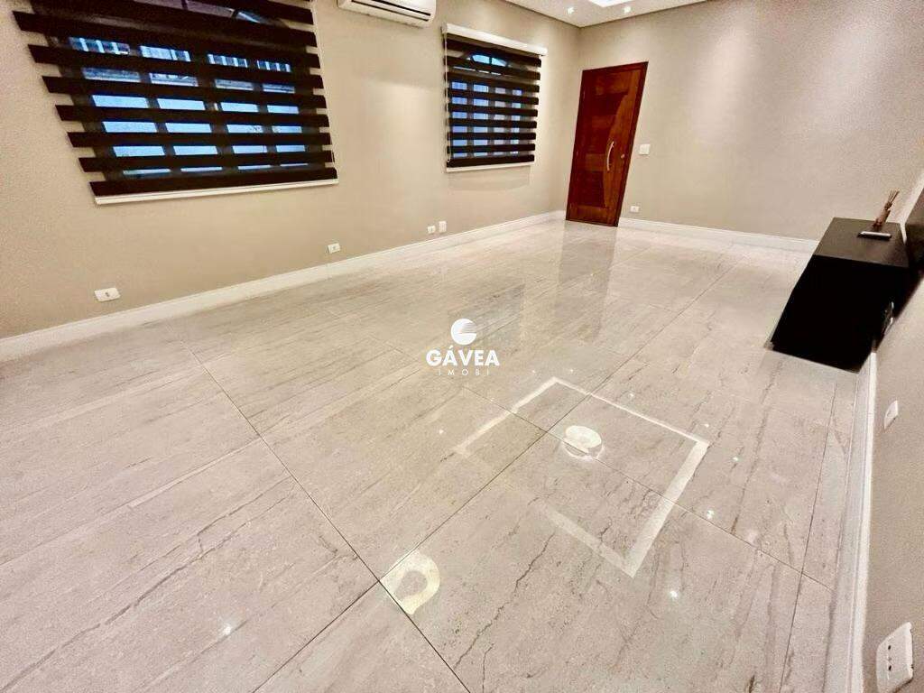 Casa à venda no Ponta da Praia: 