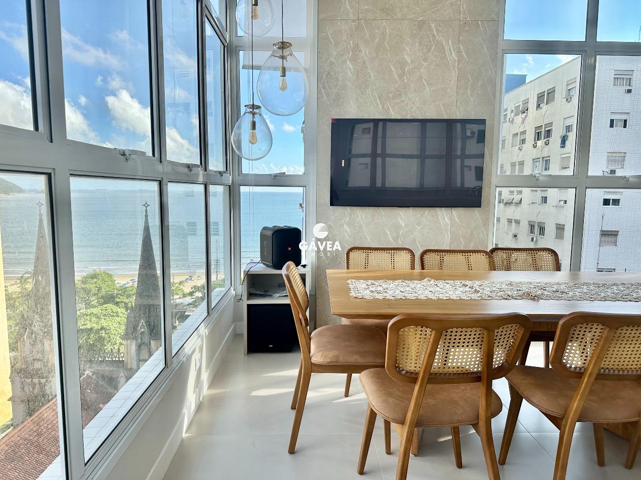 Cobertura à venda no Embaré: 