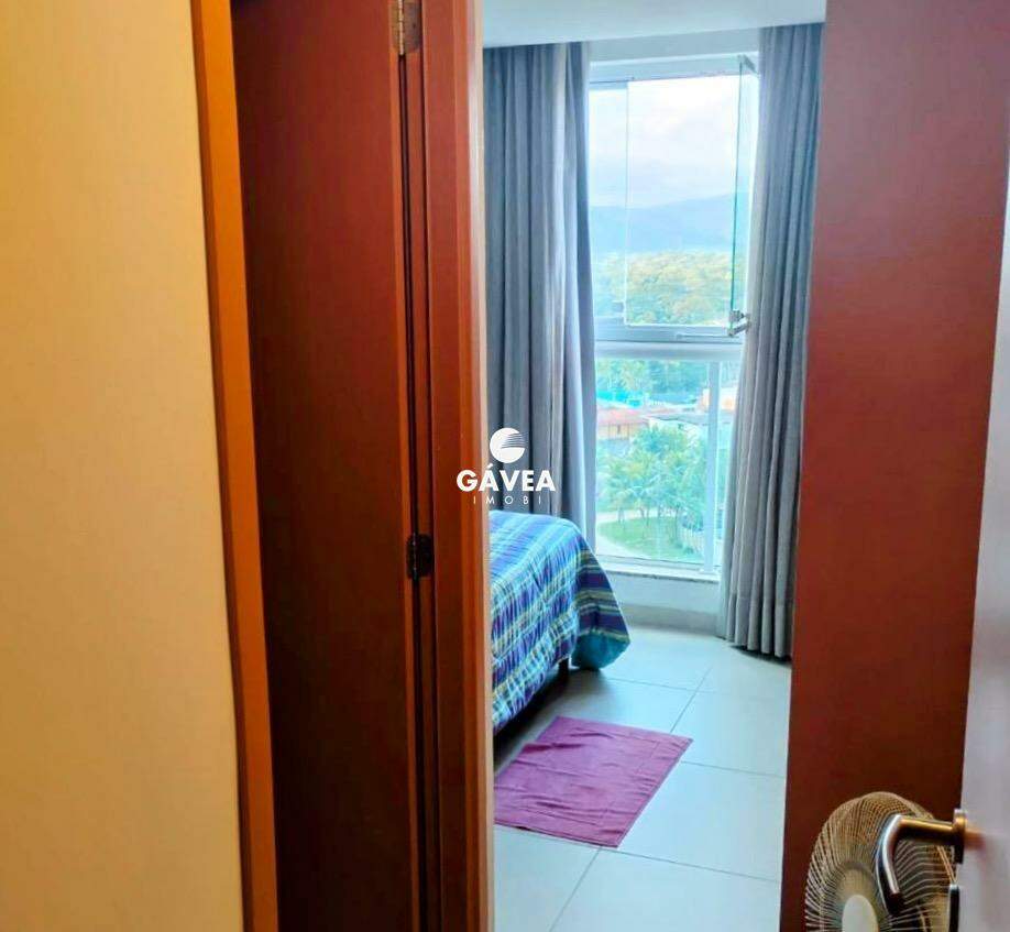 Apartamento à venda no Enseada: 