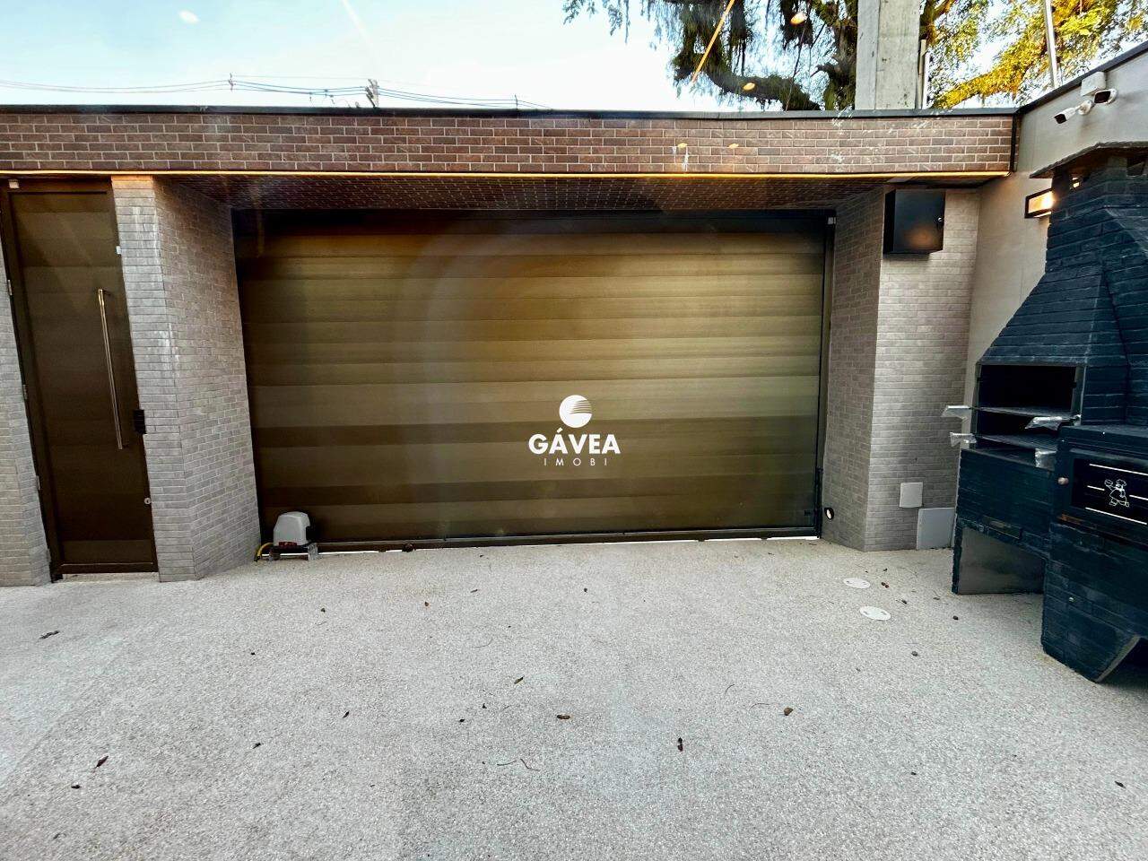 Casa para aluguel no Campo Grande: 