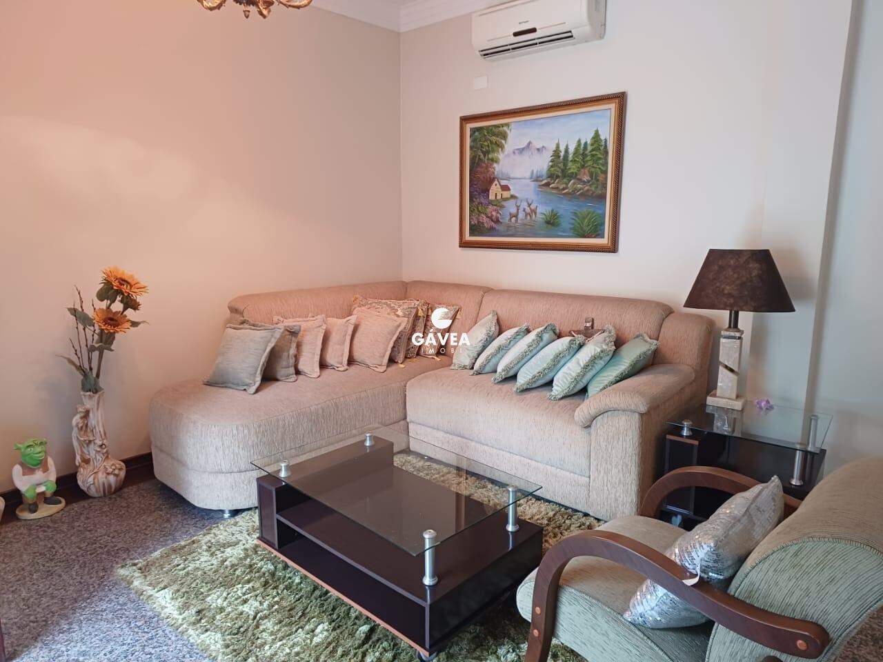 Casa à venda no Embaré: 