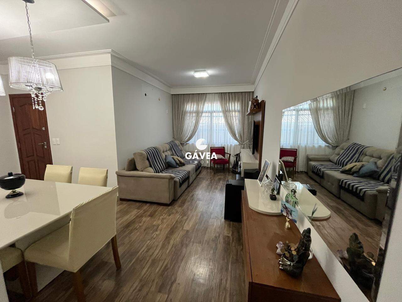 Sobrado à venda no Vila Cascatinha: 