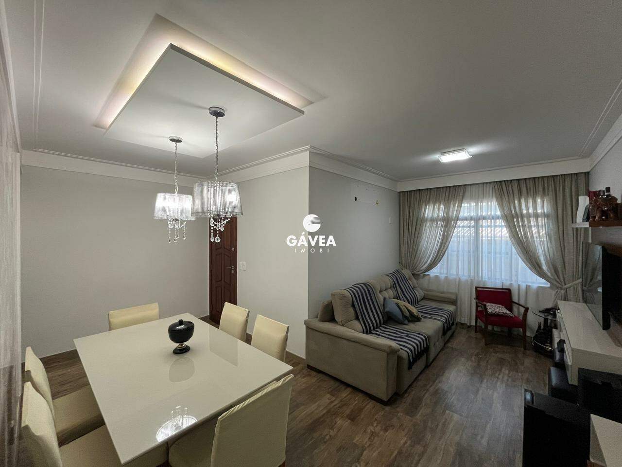 Sobrado à venda no Vila Cascatinha: 