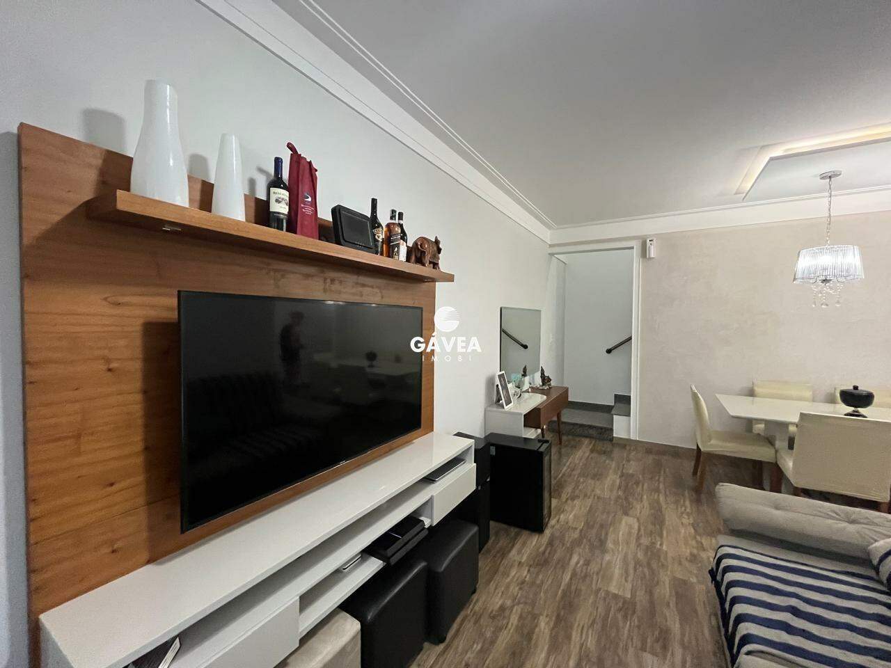 Sobrado à venda no Vila Cascatinha: 