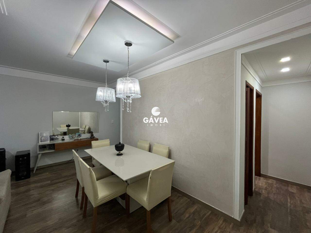 Sobrado à venda no Vila Cascatinha: 