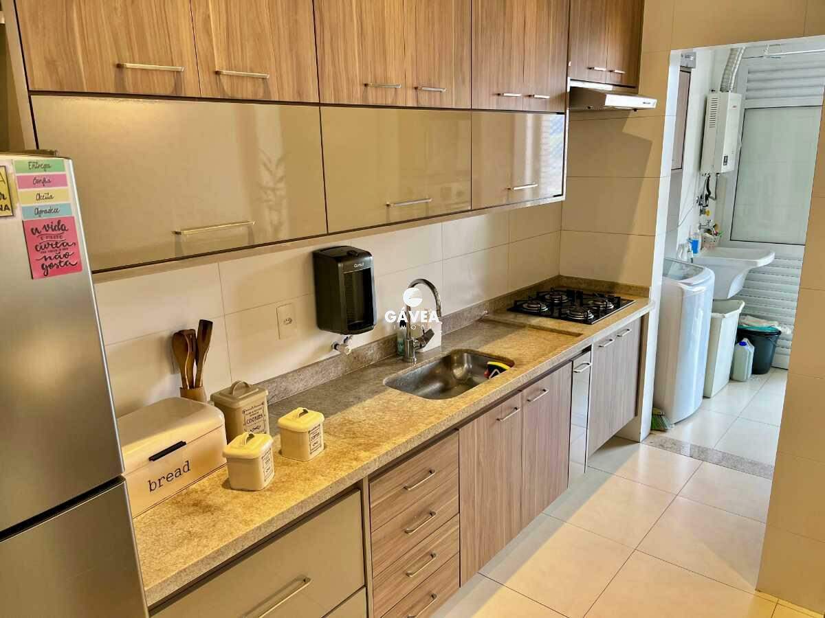 Apartamento à venda no Marapé: 