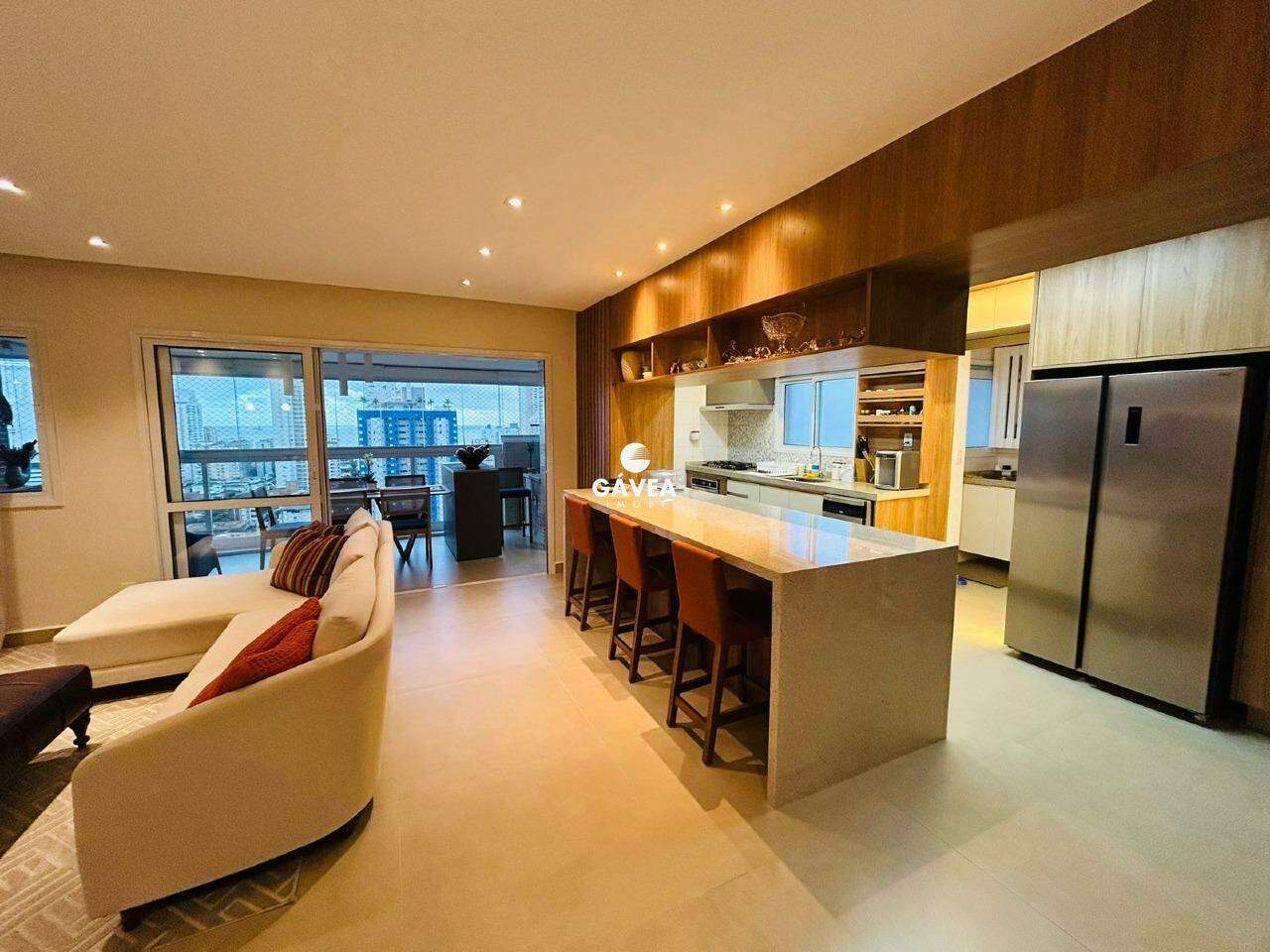 Apartamento à venda no Embaré: 